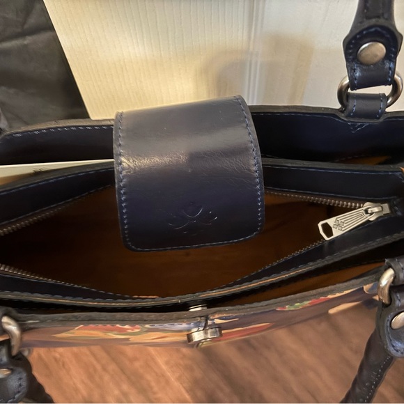 NWT Patricia Nash “Le Fleur”Floral Women's Handbag - Picture 5 of 9